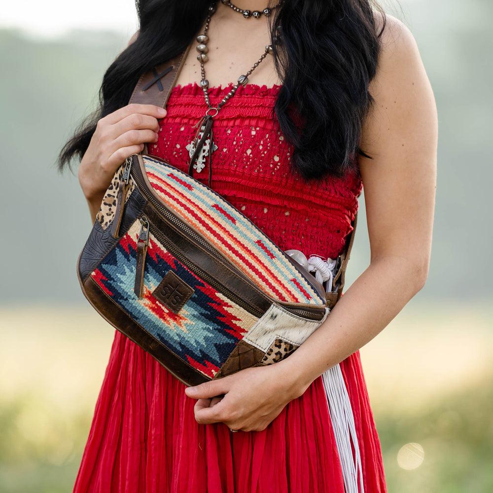 Chaynee Valley Mountain Sachi Sling