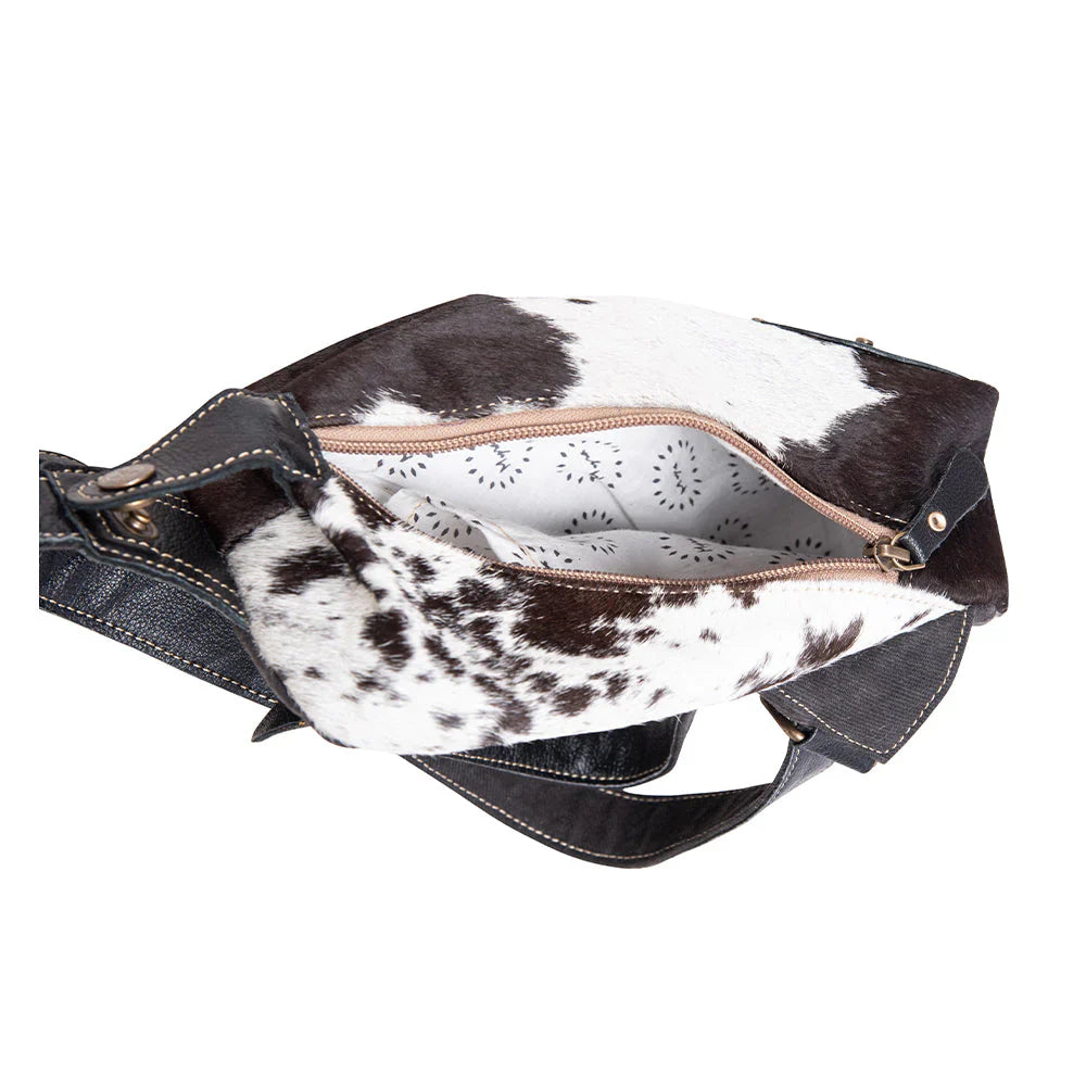 Robnette Ranch Fanny Pack Bag in dark and white by Myra bag